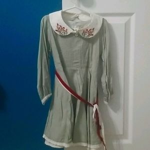 Well Dressed Wolf Holiday Mystery Pre Order 4T